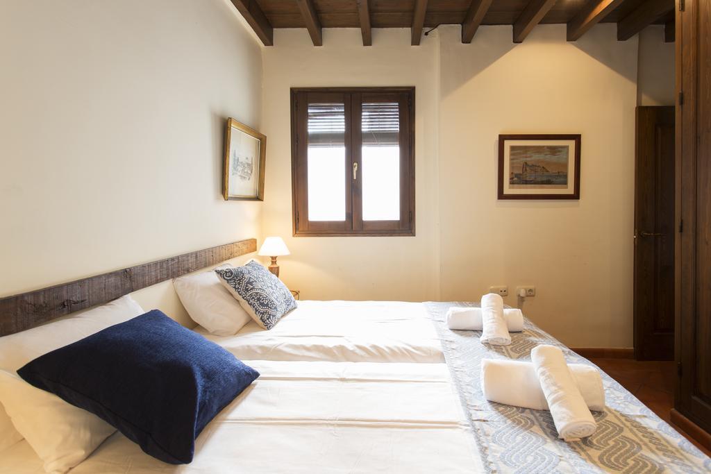 Apartamento Puerta Elvira Centro Free Parking Гранада Экстерьер фото